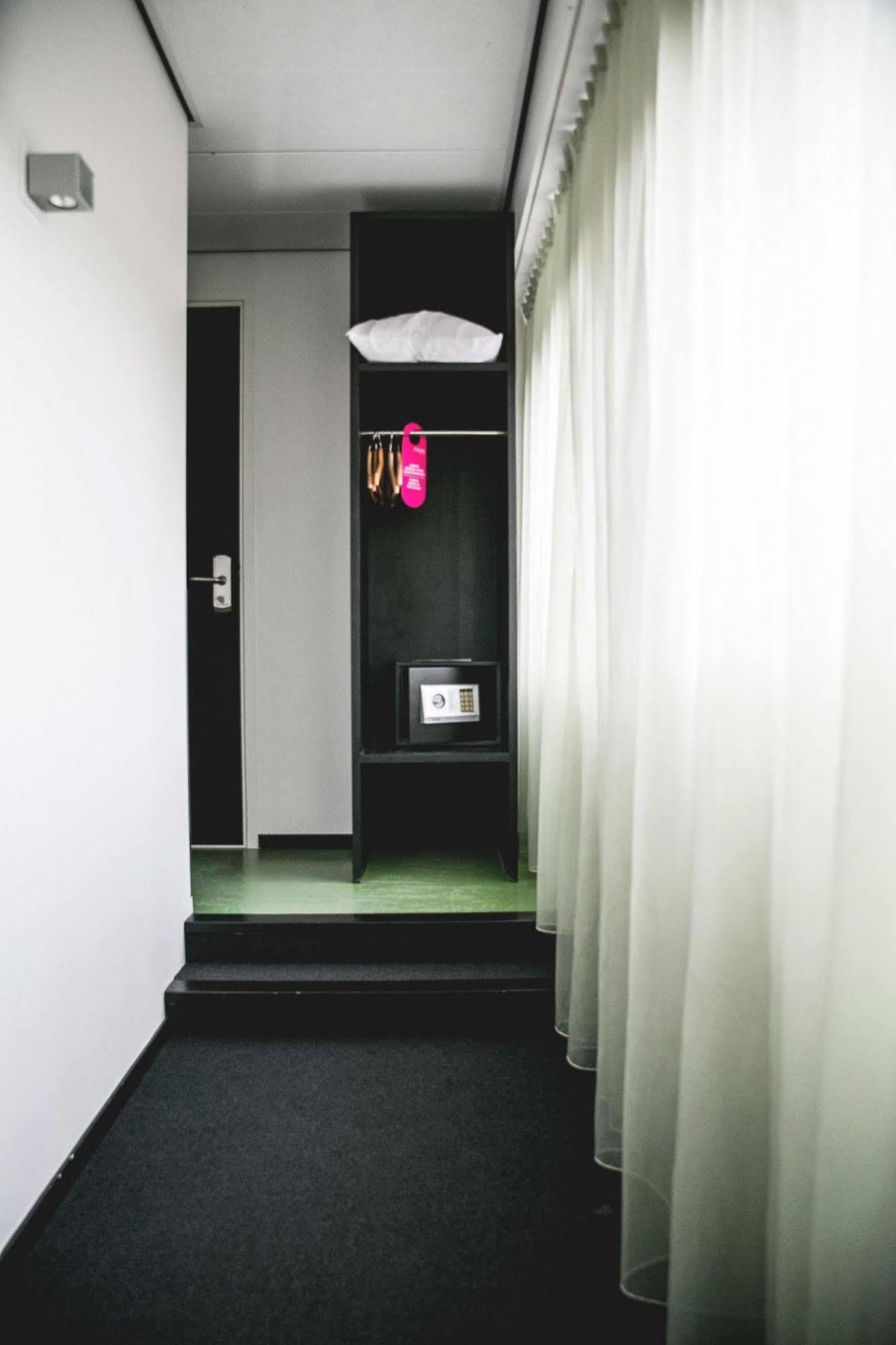 Hotel Finn Almere Eksteriør billede